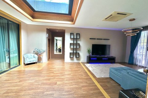 Villa in Phuket, Thailand 3 bedrooms № 164124 - photo 3