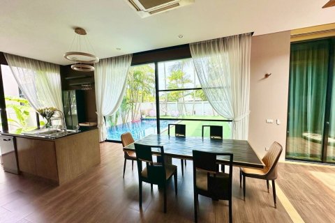 Villa in Phuket, Thailand 3 bedrooms № 164124 - photo 6