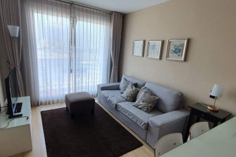 Студия в кондо в Клонг Тоэй, Бангкок, Таиланд № 158599 - фото 2