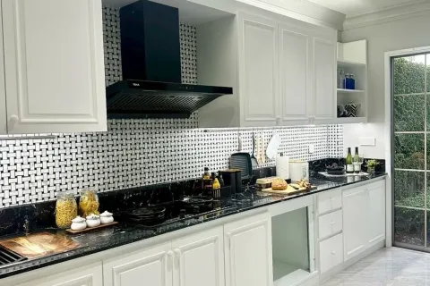 Дом в Лат Крабанге, Бангкок, Таиланд с 4 спальнями  № 158601 - фото 10