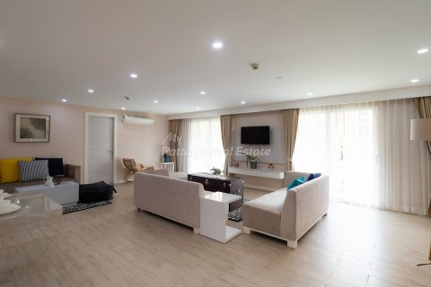 Кондоминиум с 5 спальнями в Банг Ламунге, Таиланд № 134793 - фото 2