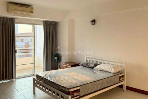 Condo in Pattaya, Thailand, 2 bedrooms № 134789 - photo 4