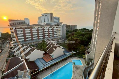 Condo in Pattaya, Thailand, 2 bedrooms № 134789 - photo 12