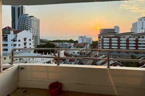 Condo in Pattaya, Thailand, 2 bedrooms № 134789 - photo 10