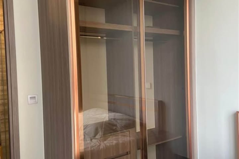 Condo in Bangkok, Thailand, 2 bedrooms  № 186582