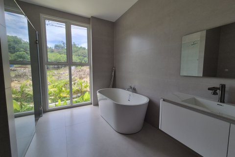 Villa in Phuket, Thailand 6 bedrooms № 137653 - photo 25