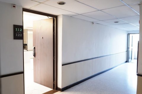 Condo in Suan Luang, Bangkok, Thailand, 2 bedrooms № 137649 - photo 5