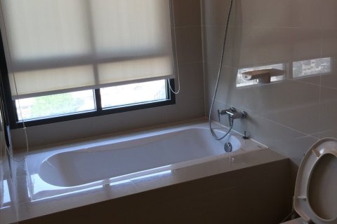 Кондоминиум с 2 спальнями в Бангне, Бангкок, Таиланд № 154303 - фото 9