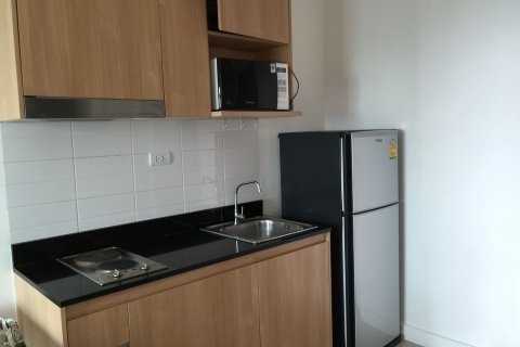 Кондоминиум с 2 спальнями в Бангне, Бангкок, Таиланд № 154303 - фото 2