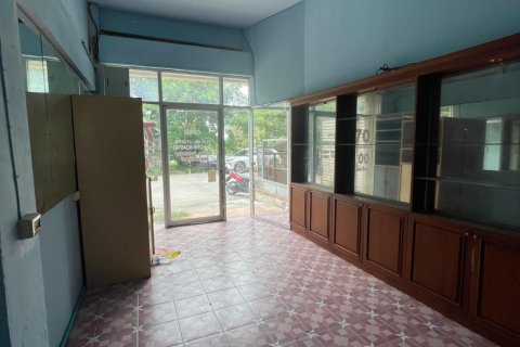 Townhouse in Pattaya, Thailand 2 bedrooms № 154298 - photo 2