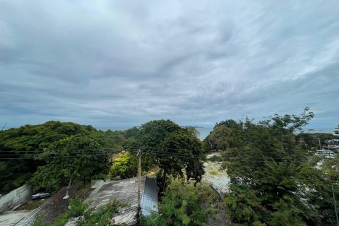 Townhouse in Pattaya, Thailand 2 bedrooms № 154298 - photo 10