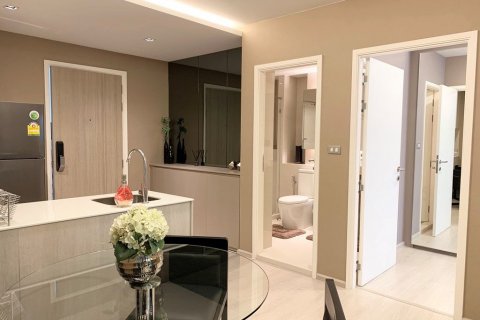 Кондоминиум с 2 спальнями в Клонг Тоэй, Бангкок, Таиланд № 140848 - фото 9