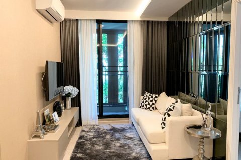 Кондоминиум с 2 спальнями в Клонг Тоэй, Бангкок, Таиланд № 140848 - фото 6