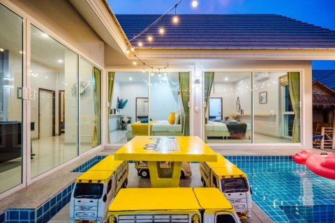 Villa in Cha-am, Thailand 4 bedrooms № 140847 - photo 6