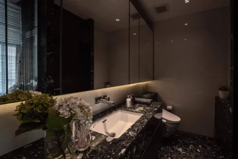 Studio in the Condo in Khlong Toei, Bangkok, Thailand  № 159696 - photo 5