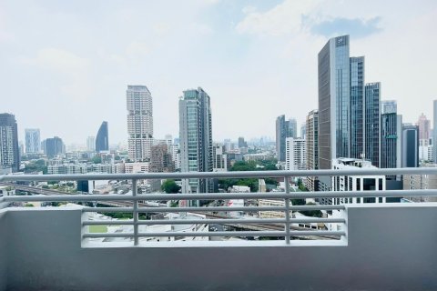 Condo in Watthana, Bangkok, Thailand, 3 bedrooms  № 159699 - photo 5