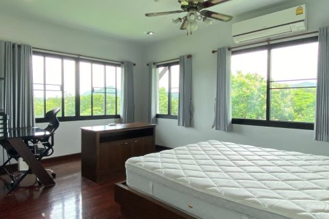 Condo in Chiang Mai, Thailand, 3 bedrooms  № 133358 - photo 16