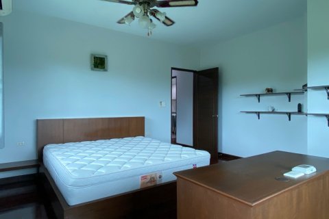 Condo in Chiang Mai, Thailand, 3 bedrooms  № 133358 - photo 17