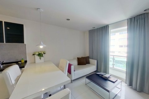 Студия в кондо в Банг Раке, Бангкок, Таиланд № 139749 - фото 5