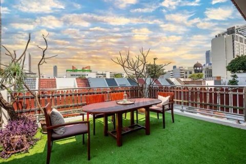 Таунхаус в Ваттхане, Бангкок, Таиланд с 4 спальнями  № 151655 - фото 10