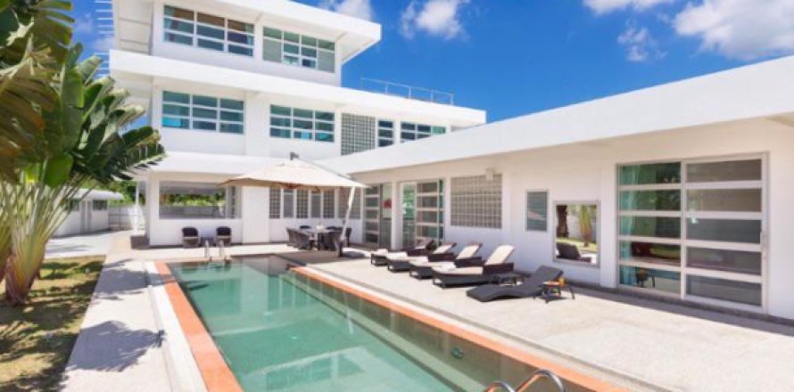 Villa in Rawai, Thailand 5 bedrooms № 203153