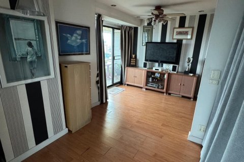 Condo in Chatuchak, Bangkok, Thailand, 3 bedrooms  № 157878 - photo 8