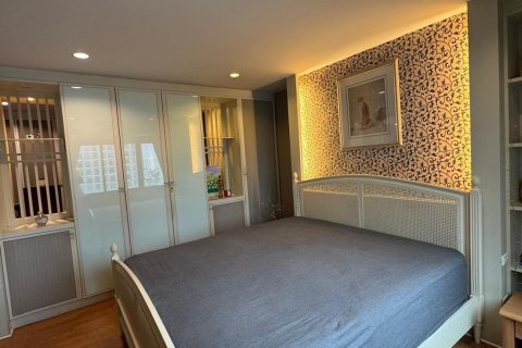 Condo in Chatuchak, Bangkok, Thailand, 3 bedrooms  № 157878 - photo 9