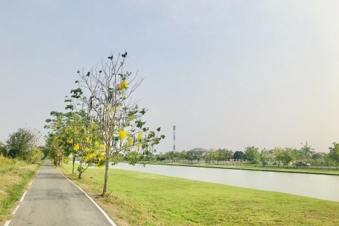 Terrain à Bang Yai, Thaïlande 14400 m2 № 159574 - photo 10