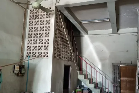 Centre commercial à Lopburi, Thaïlande № 159573 - photo 2