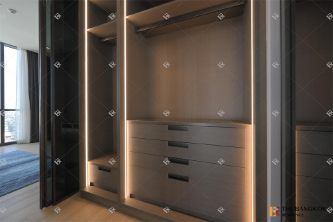 Condo in Bangkok, Thailand, 2 bedrooms  № 186409 - photo 9