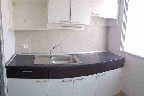 Condo in Phaya Thai, Bangkok, Thailand, 1 bedroom  № 183579 - photo 4