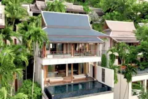 Villa on Surin Beach, Thailand 4 bedrooms № 191213