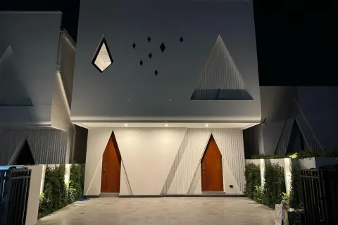 Villa à Pattaya, Thaïlande 4 chambres № 155695 - photo 7