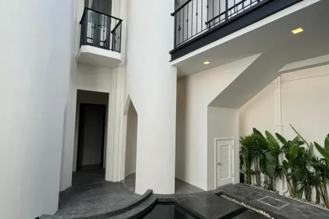 Villa à Pattaya, Thaïlande 4 chambres № 155695 - photo 5