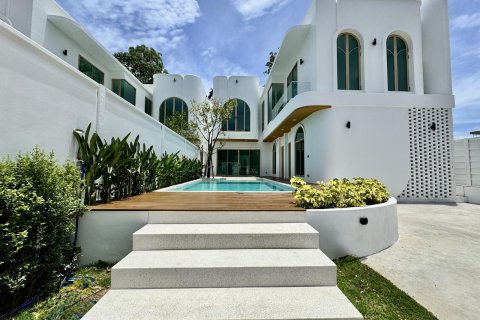 Maison à Pattaya, Thaïlande 5 chambres № 155694 - photo 1