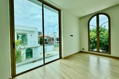 Maison à Pattaya, Thaïlande 5 chambres № 155694 - photo 24