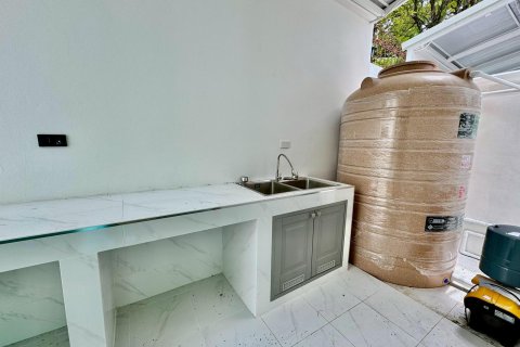 Maison à Pattaya, Thaïlande 5 chambres № 155694 - photo 18