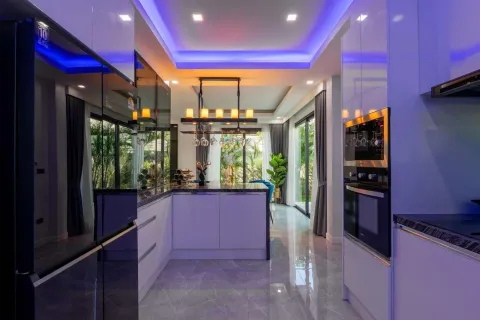 Villa à Pattaya, Thaïlande 5 chambres № 155698 - photo 16