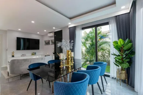 Villa à Pattaya, Thaïlande 5 chambres № 155698 - photo 8