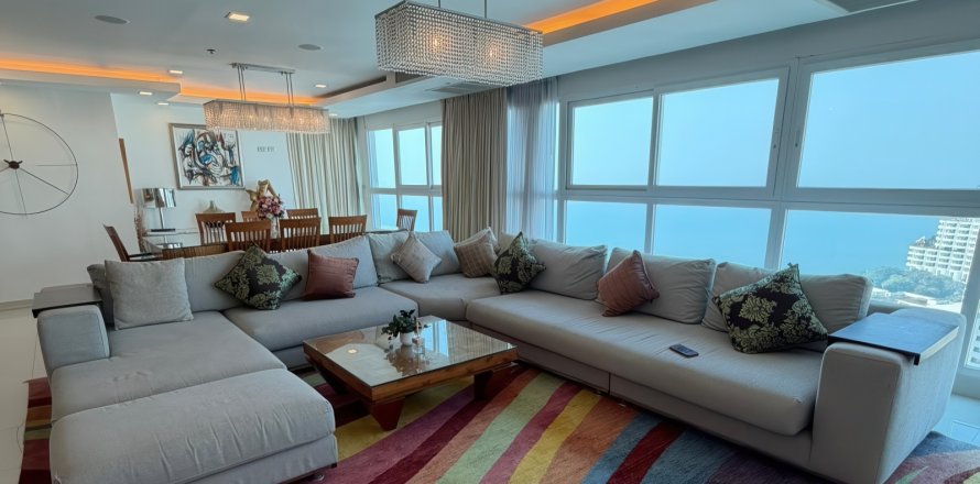 Квартира в Паттайе, Таиланд с 3 комнатами  № 155700