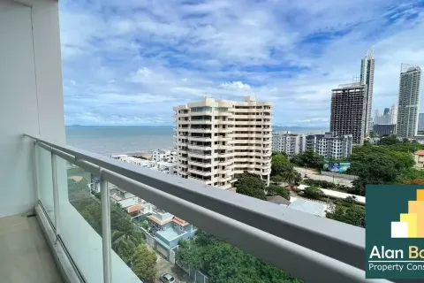 Condominio de 3 dormitorios en Jomtien Beach, Pattaya, Tailandia № 211323 - foto 9