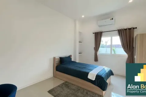 Casa de 3 dormitorios en Pattaya, Tailandia № 211325 - foto 9