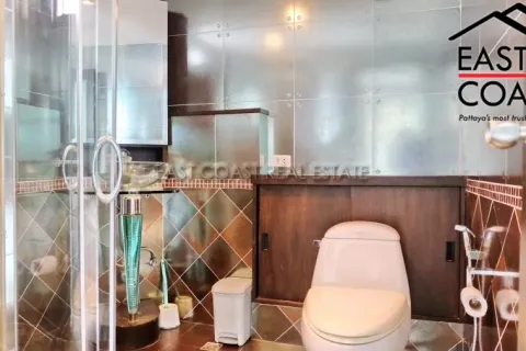Condominio de 2 dormitorios en Jomtien Beach, Pattaya, Tailandia № 212234 - foto 16