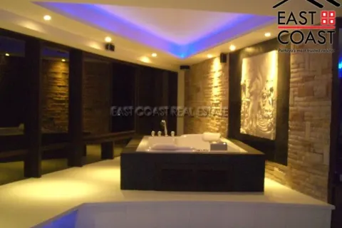 Condominio de 2 dormitorios en Jomtien Beach, Pattaya, Tailandia № 212234 - foto 30