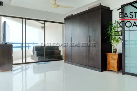 Condominio de 2 dormitorios en Jomtien Beach, Pattaya, Tailandia № 212234 - foto 15