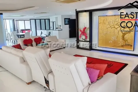 Condominio de 2 dormitorios en Jomtien Beach, Pattaya, Tailandia № 212234 - foto 3