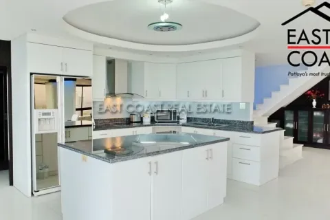 Condominio de 2 dormitorios en Jomtien Beach, Pattaya, Tailandia № 212234 - foto 6