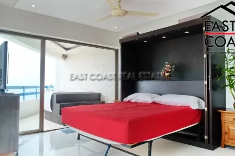 Condominio de 2 dormitorios en Jomtien Beach, Pattaya, Tailandia № 212234 - foto 11