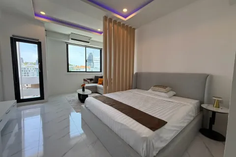 Studio dans le Condo à Pattaya, Thaïlande  № 212237