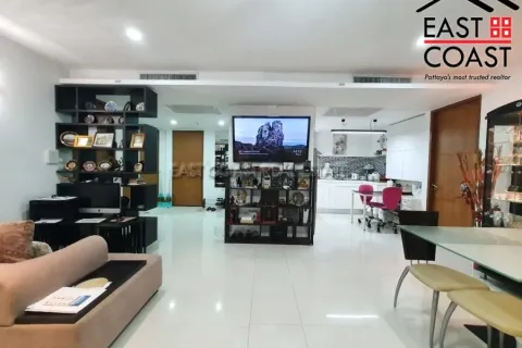 Condominio de 4 dormitorios en Pattaya, Tailandia № 212236 - foto 8